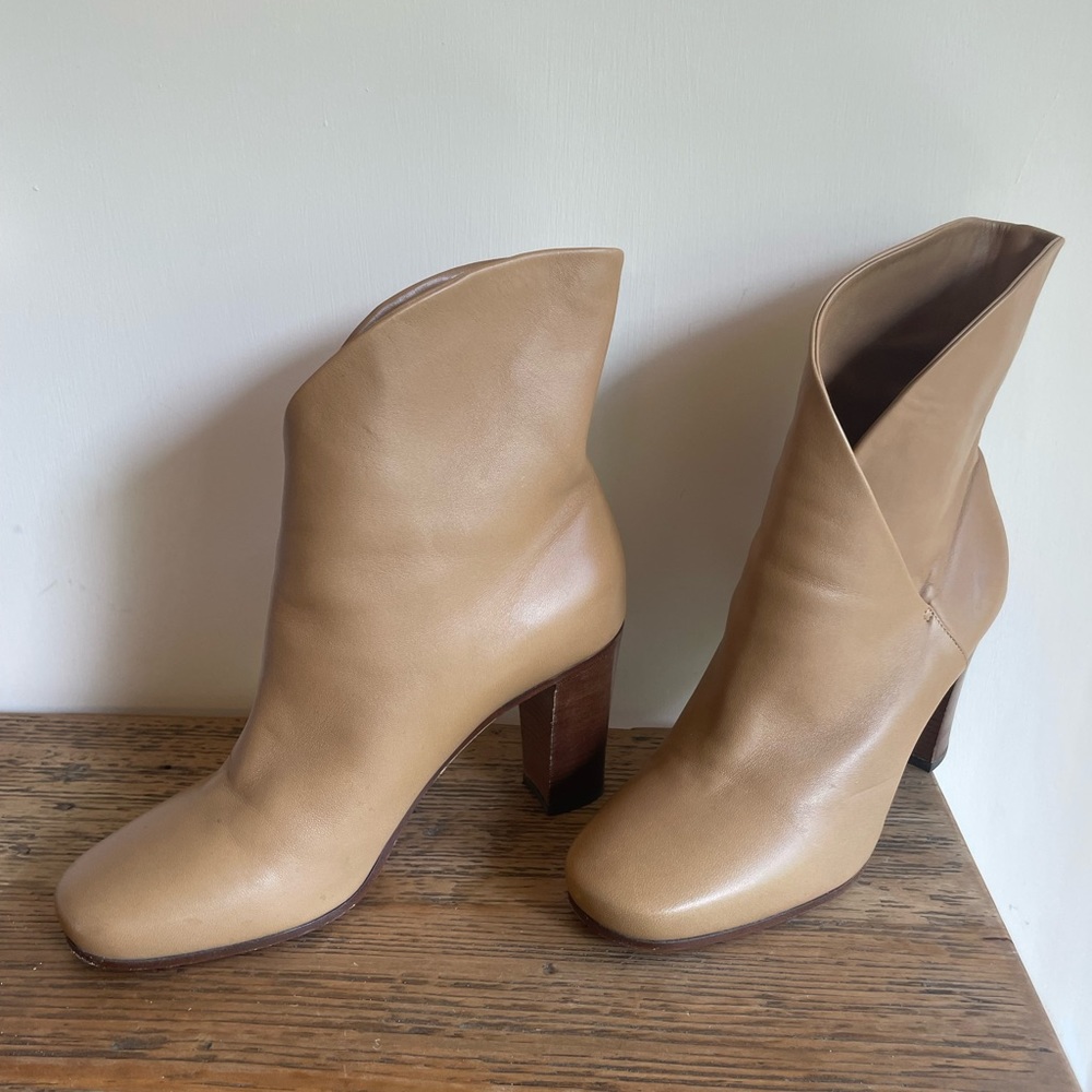 Celine Beige leather Wrap Ankle Boots Size 39.5